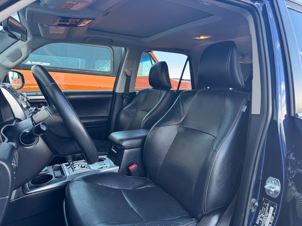 2017 Toyota 4Runner Image 13