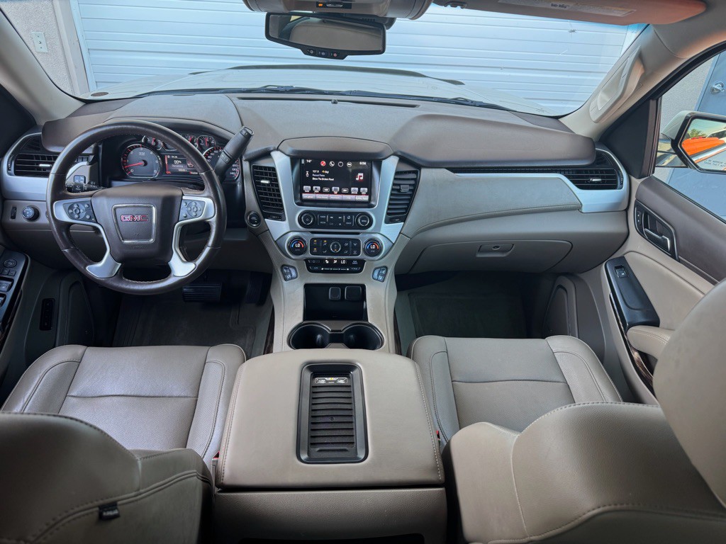 2016 GMC Yukon Image 17