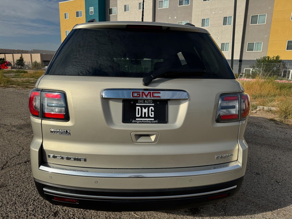 2016 GMC Acadia Image 8