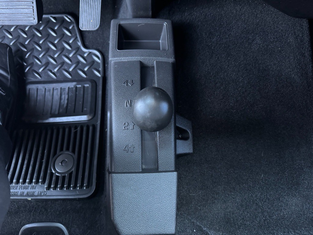 2016 GMC Sierra Image 13