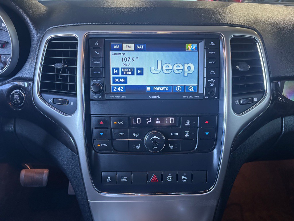 2011 Jeep Grand Cherokee Image 15