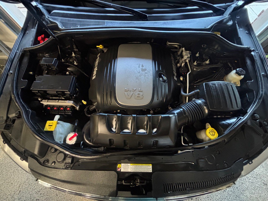 2011 Jeep Grand Cherokee Image 20