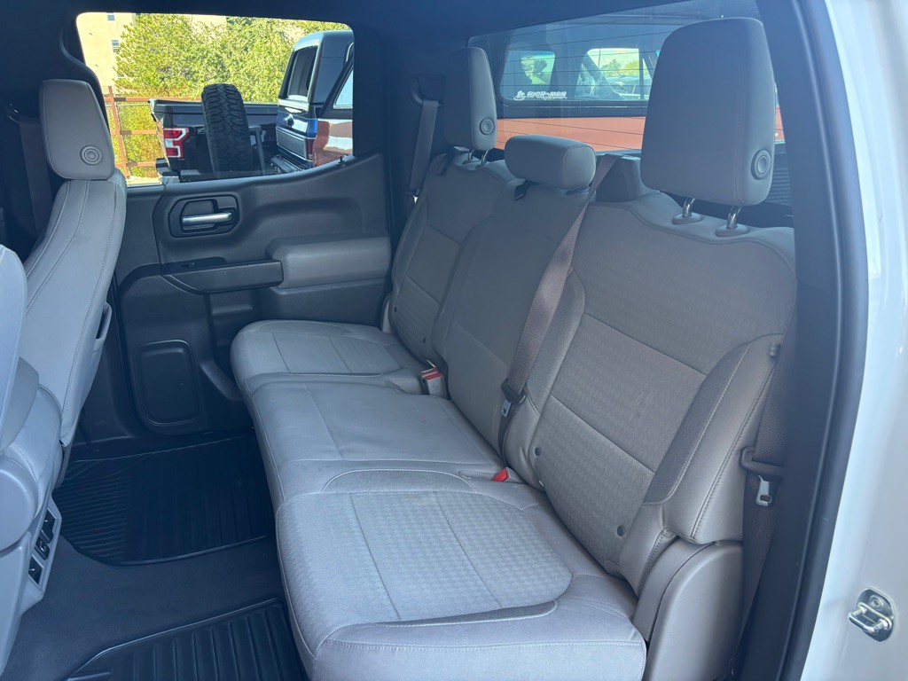 2019 Chevrolet Silverado 1500 Image 11