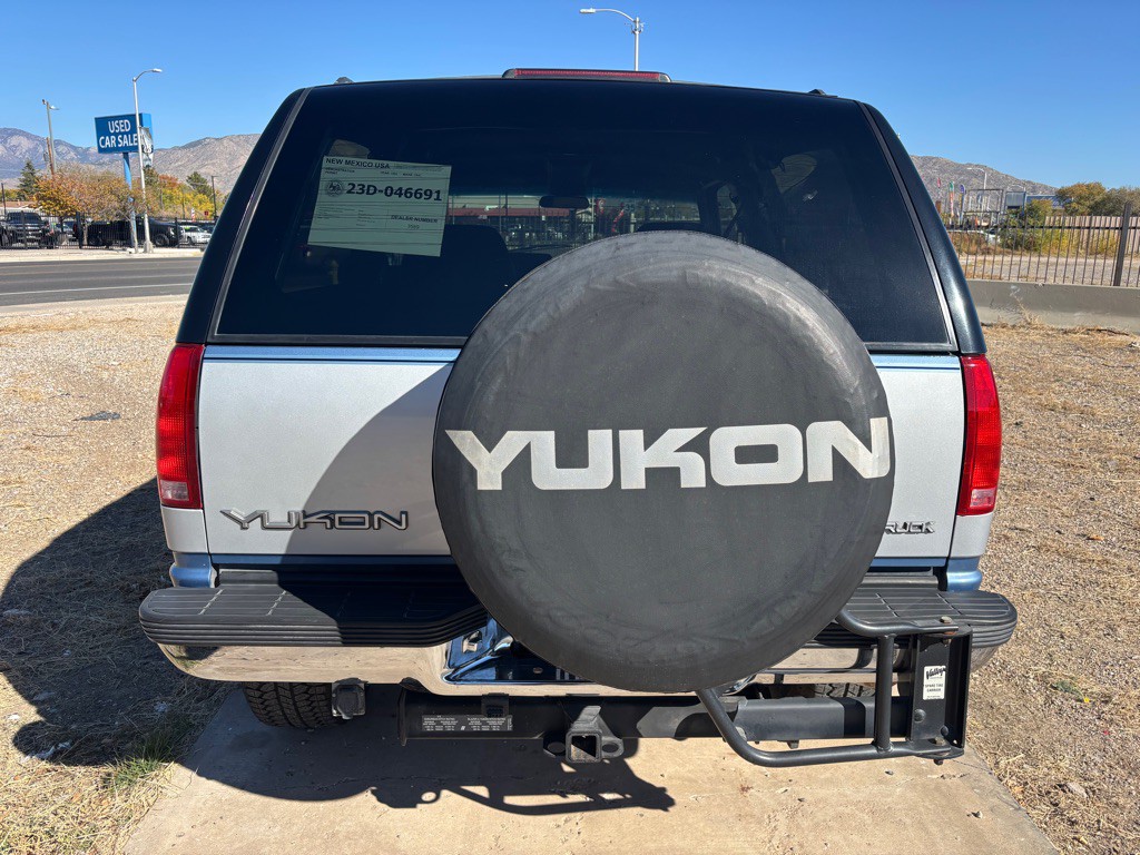 1994 GMC Yukon Image 8