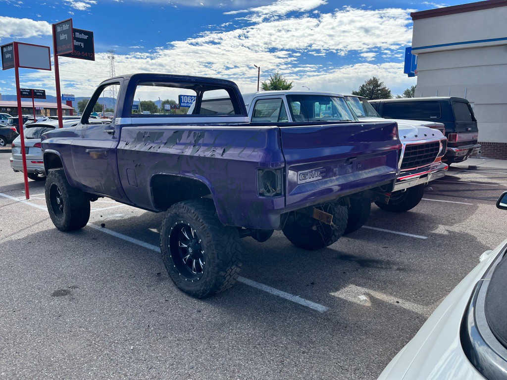 1981 GMC C/K 1500 Image 3