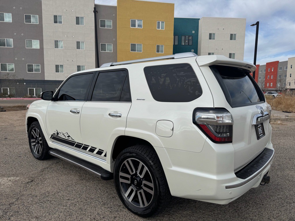 2017 Toyota 4Runner Image 7