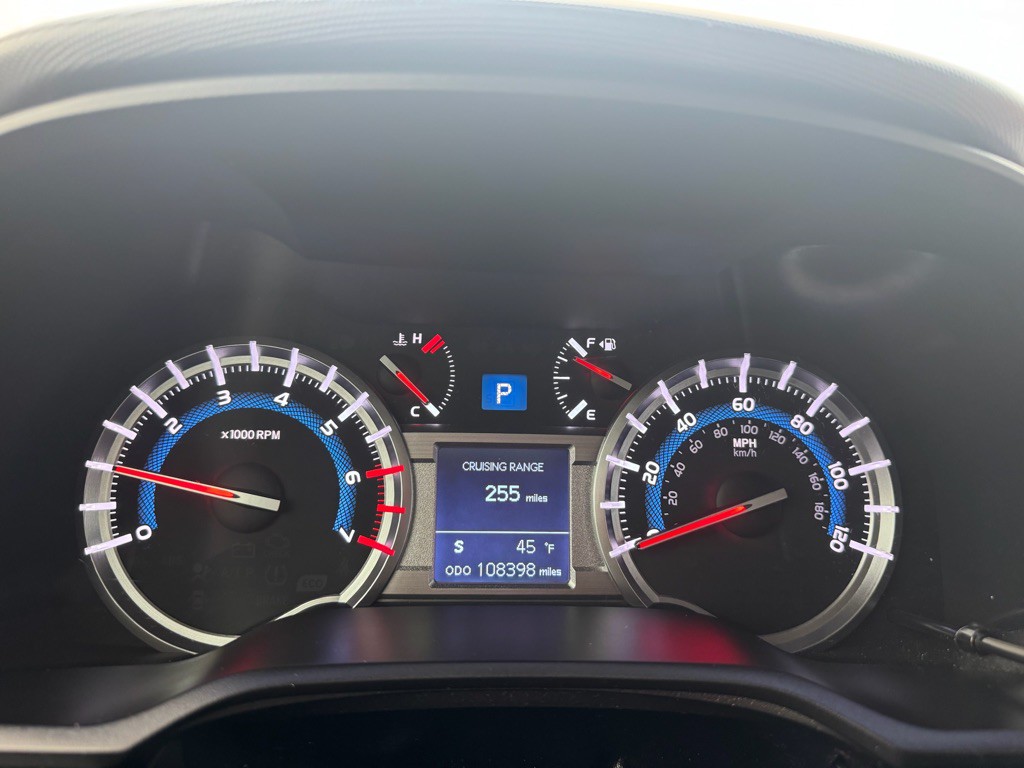 2017 Toyota 4Runner Image 14