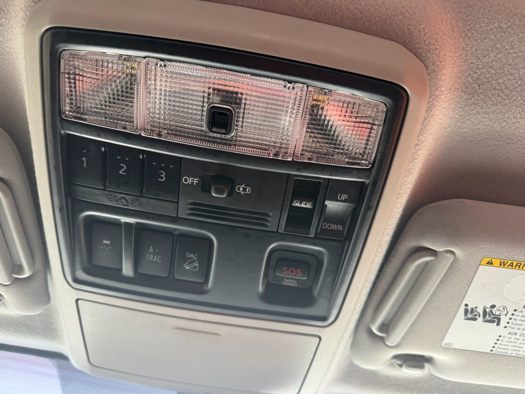 2017 Toyota 4Runner Image 18