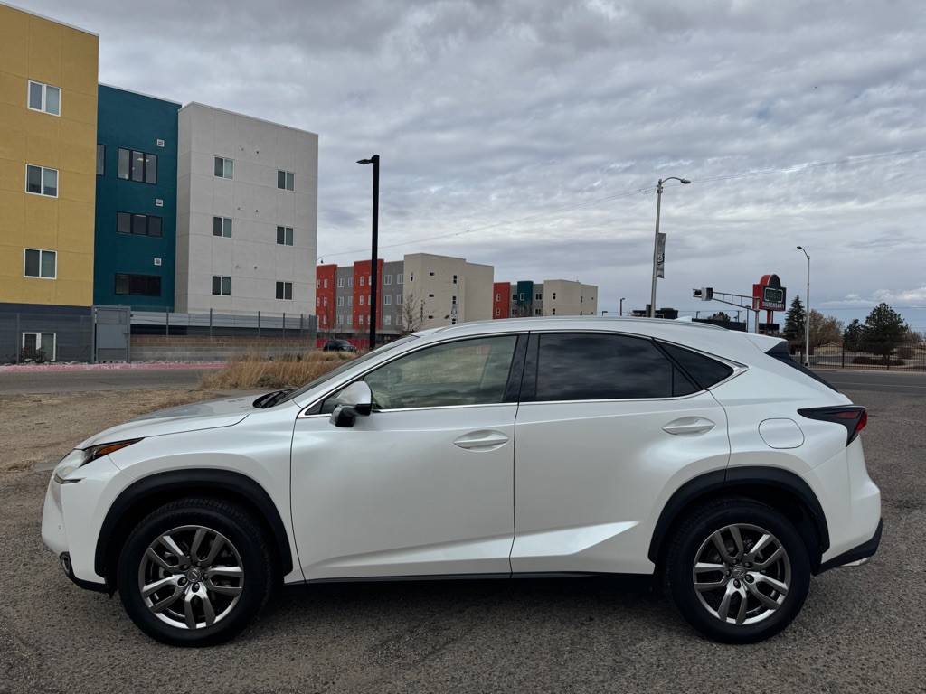 2016 Lexus NX Image 6