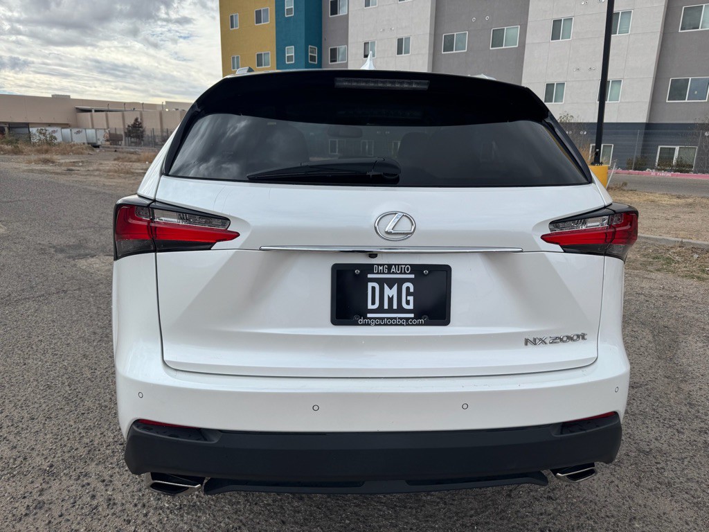 2016 Lexus NX Image 8