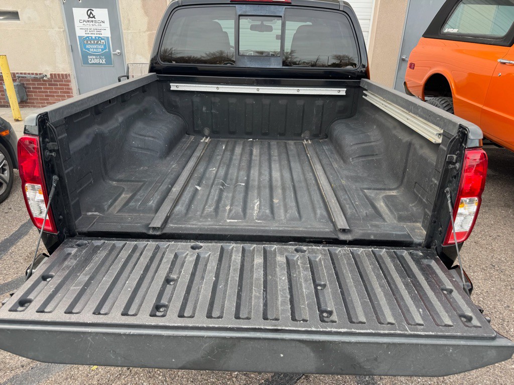 2018 Nissan Frontier Image 17