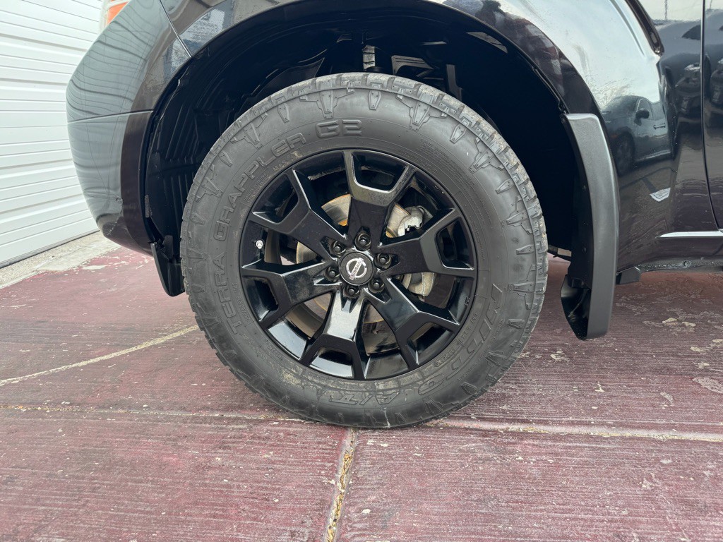 2018 Nissan Frontier Image 18