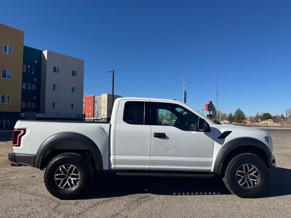 2018 Ford F-150 Image 2