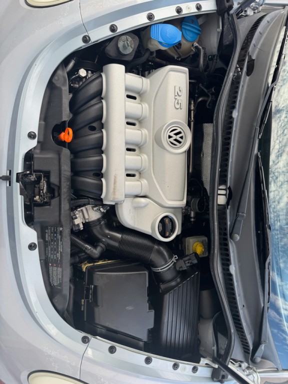 2009 Volkswagen Beetle Image 18