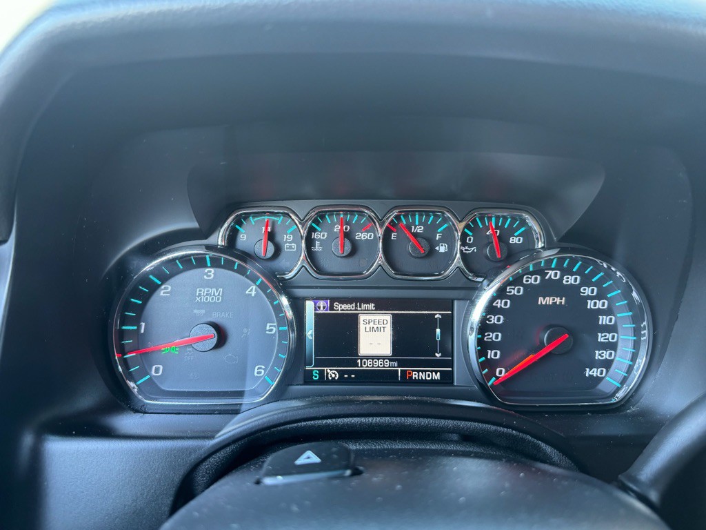 2015 Chevrolet Tahoe Image 14