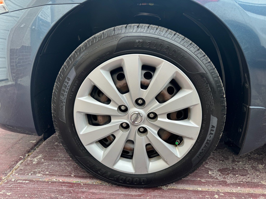 2014 Nissan Sentra Image 18