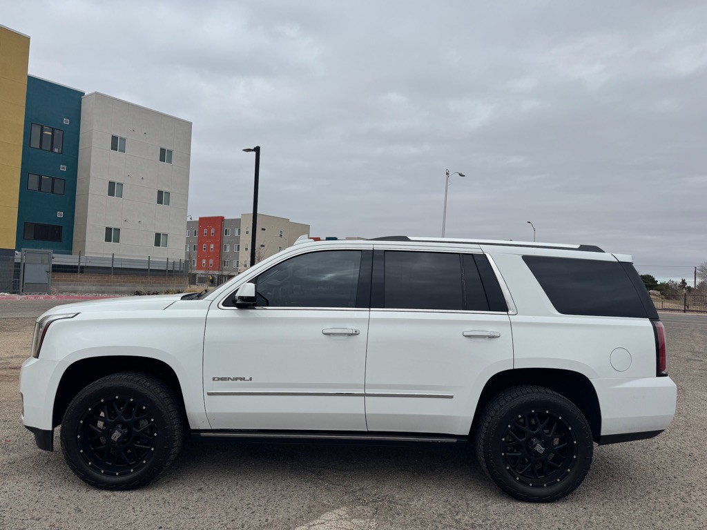 2017 GMC Yukon Image 6
