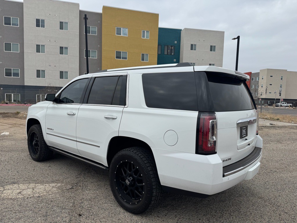2017 GMC Yukon Image 7