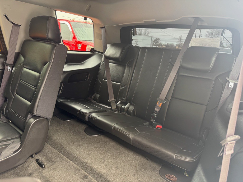 2017 GMC Yukon Image 12