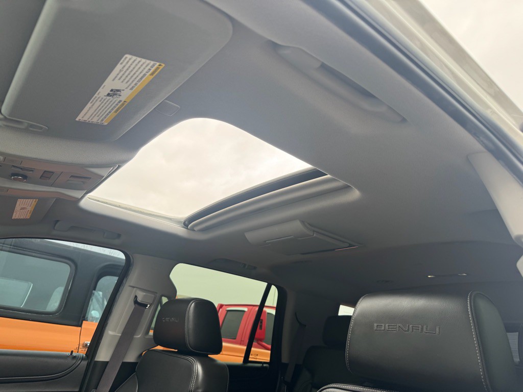 2017 GMC Yukon Image 20