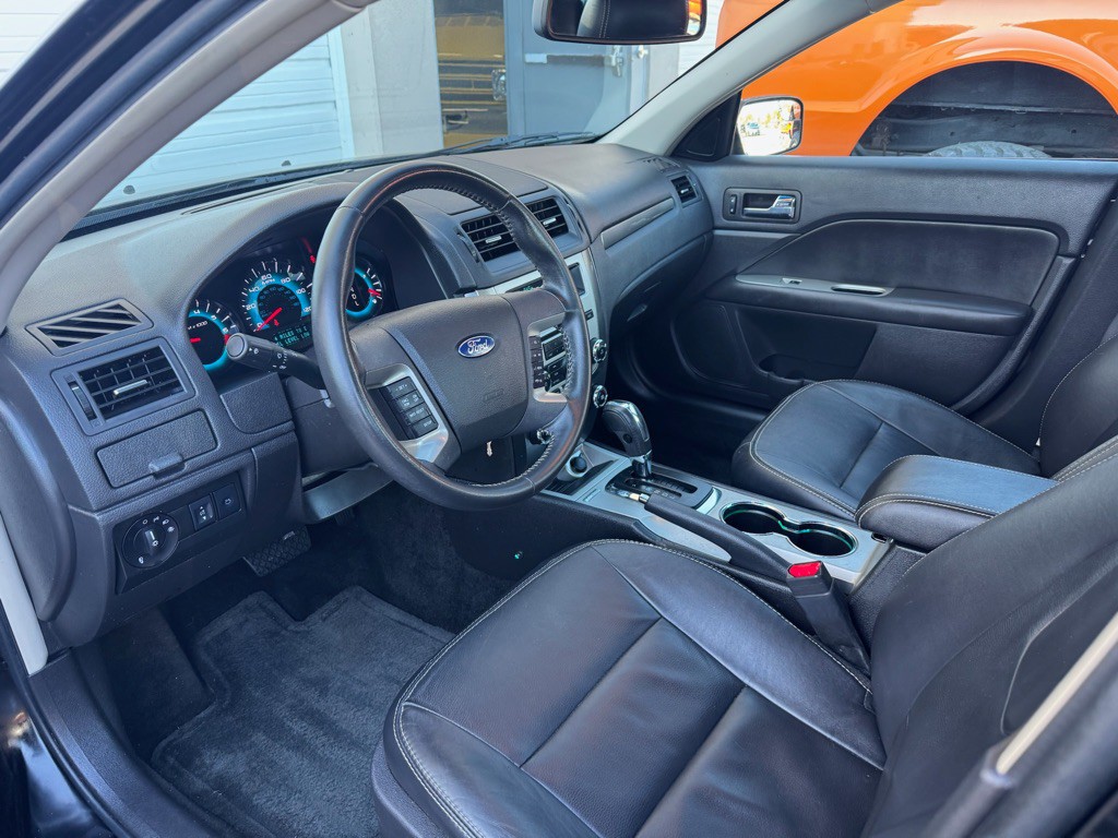 2012 Ford Fusion Image 9