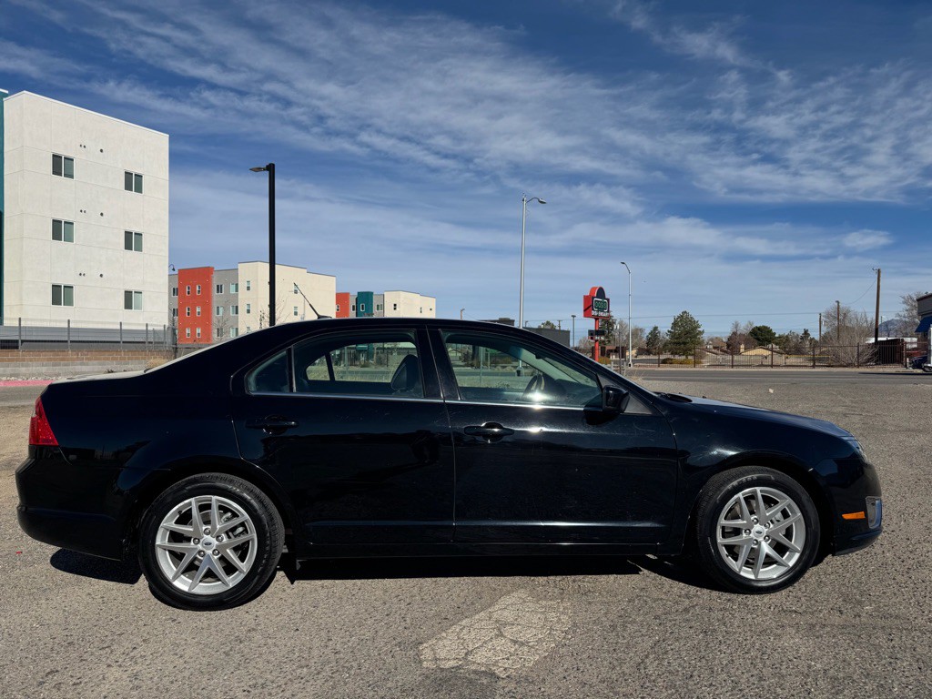 2012 Ford Fusion Image 2