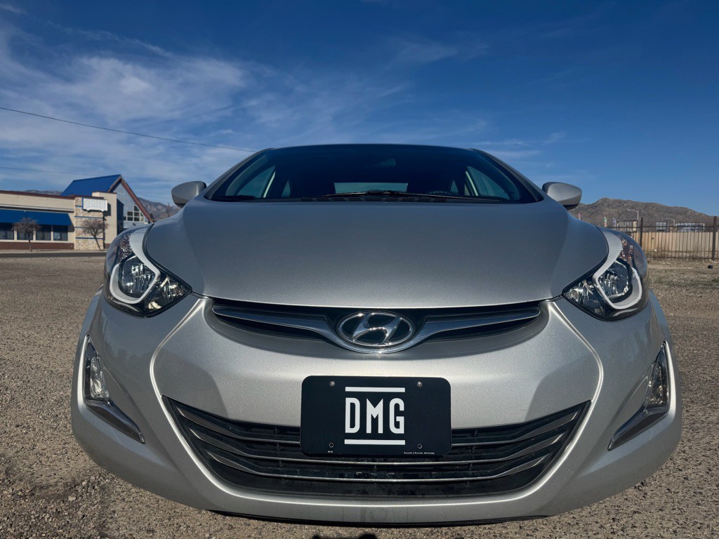 2016 Hyundai Elantra Image 4