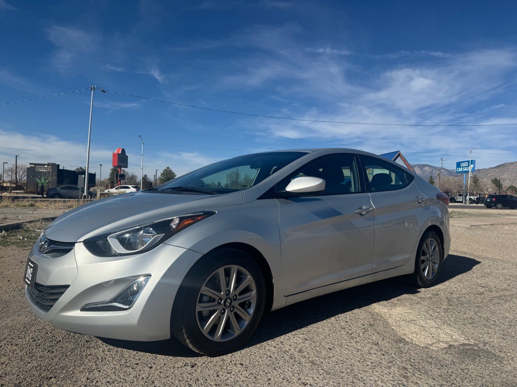 2016 Hyundai Elantra Image 5