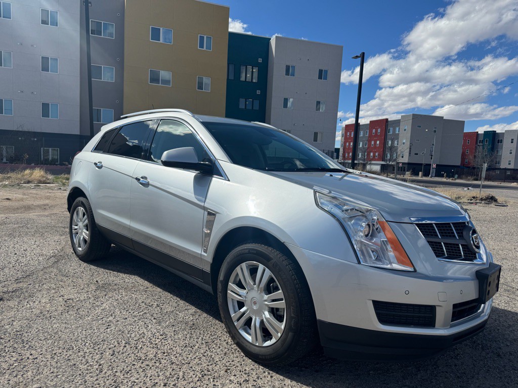 2010 Cadillac SRX Image 1