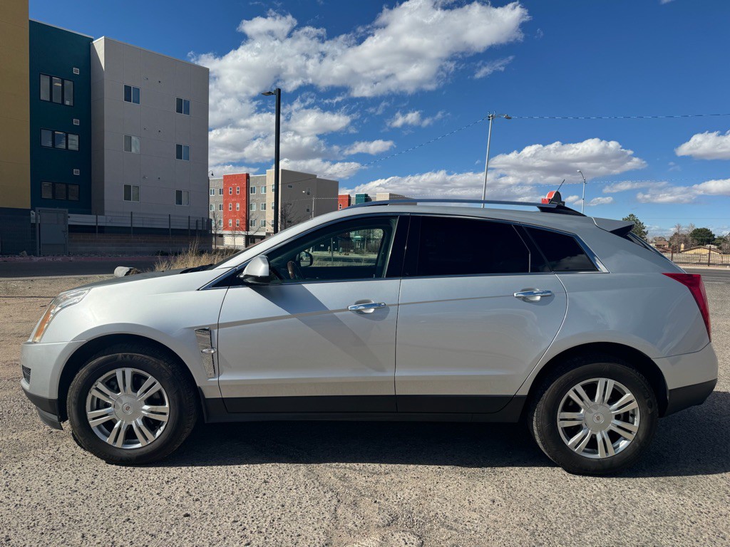 2010 Cadillac SRX Image 6