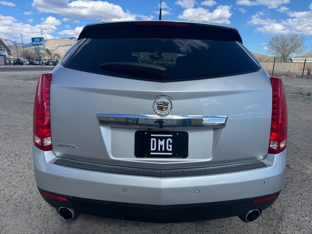 2010 Cadillac SRX Image 8