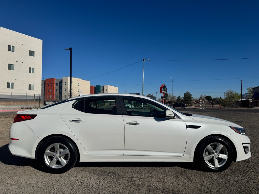 2015 Kia Optima Image 2