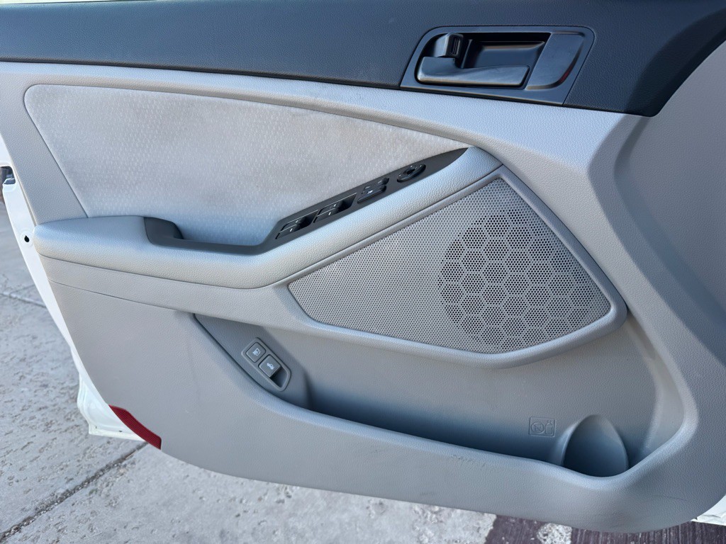 2015 Kia Optima Image 17