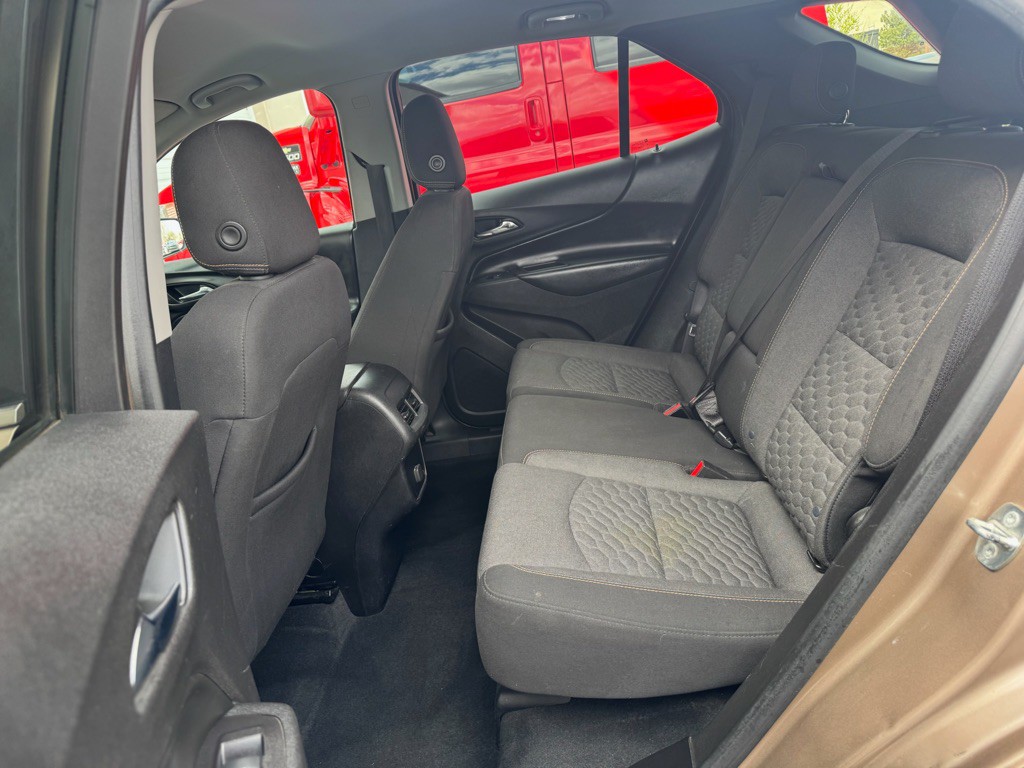 2018 Chevrolet Equinox Image 11