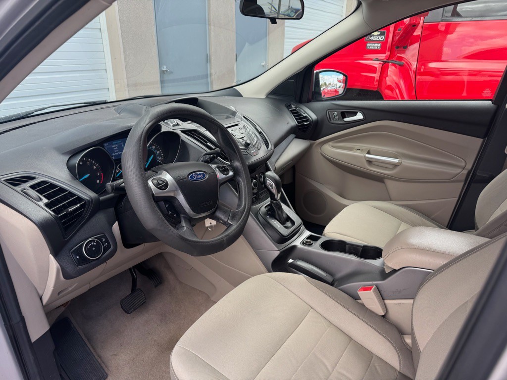 2015 Ford Escape Image 10