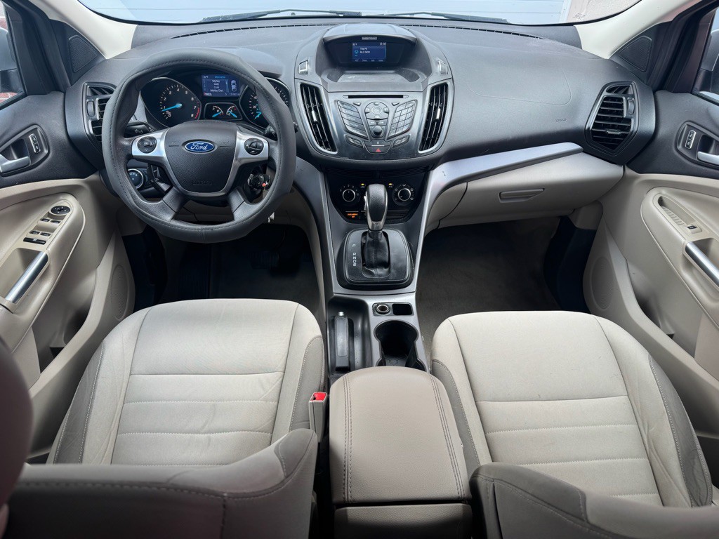 2015 Ford Escape Image 16