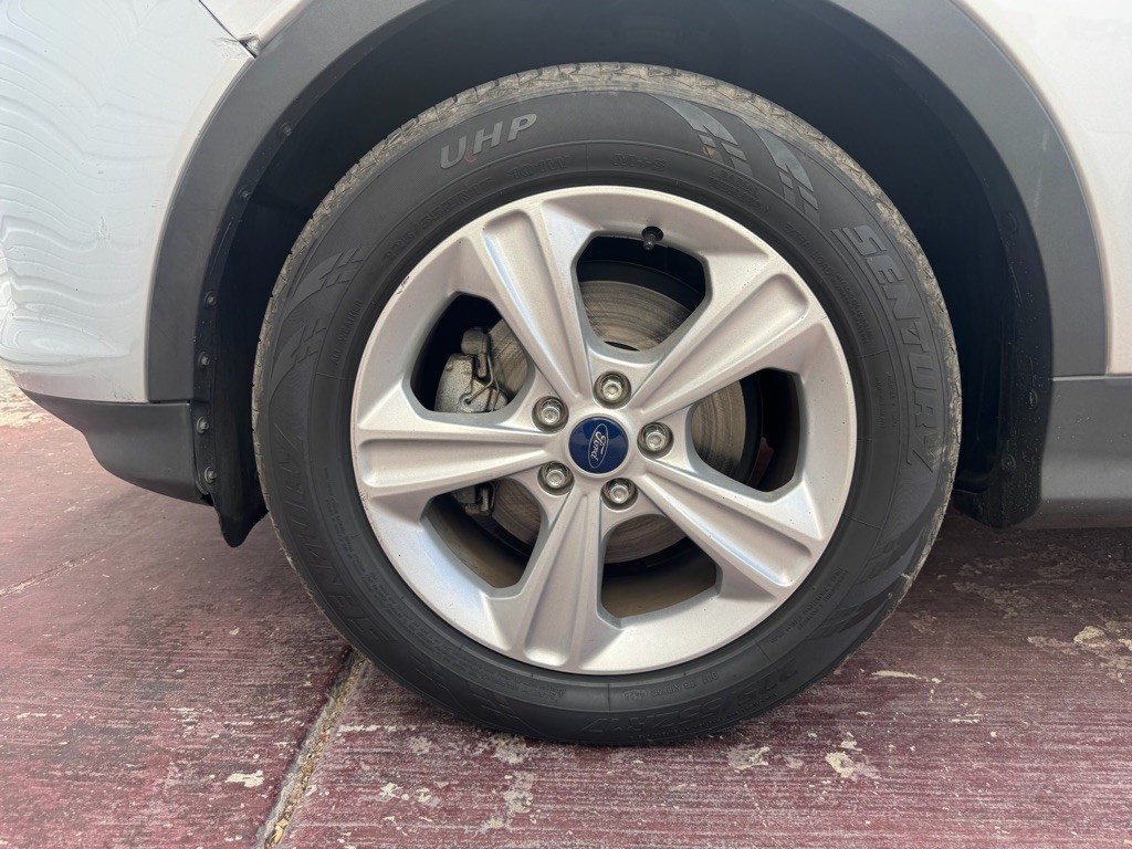 2015 Ford Escape Image 18