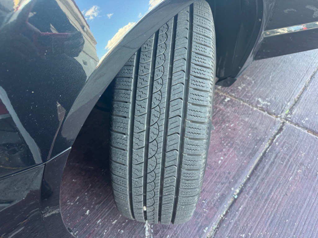 2013 Chrysler Town & Country Image 19