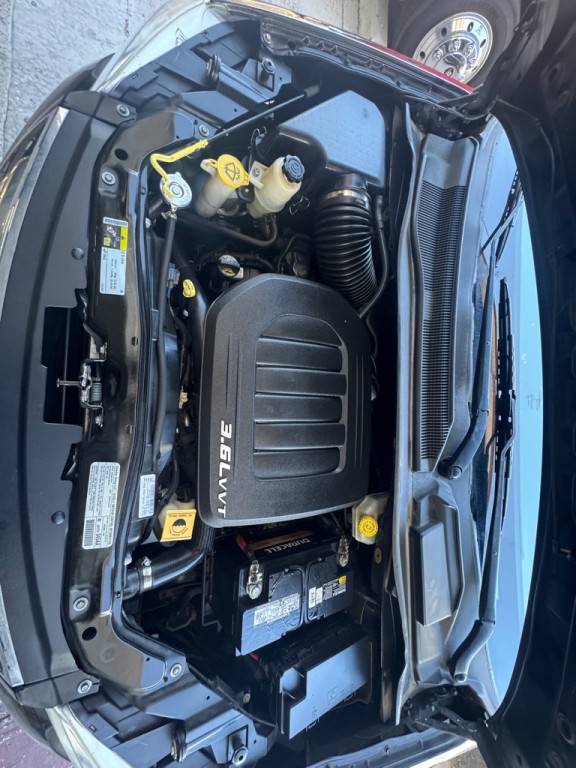 2013 Chrysler Town & Country Image 20