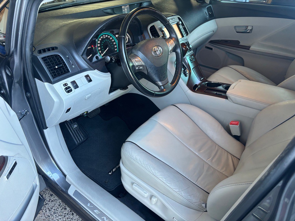 2009 Toyota Venza Image 9