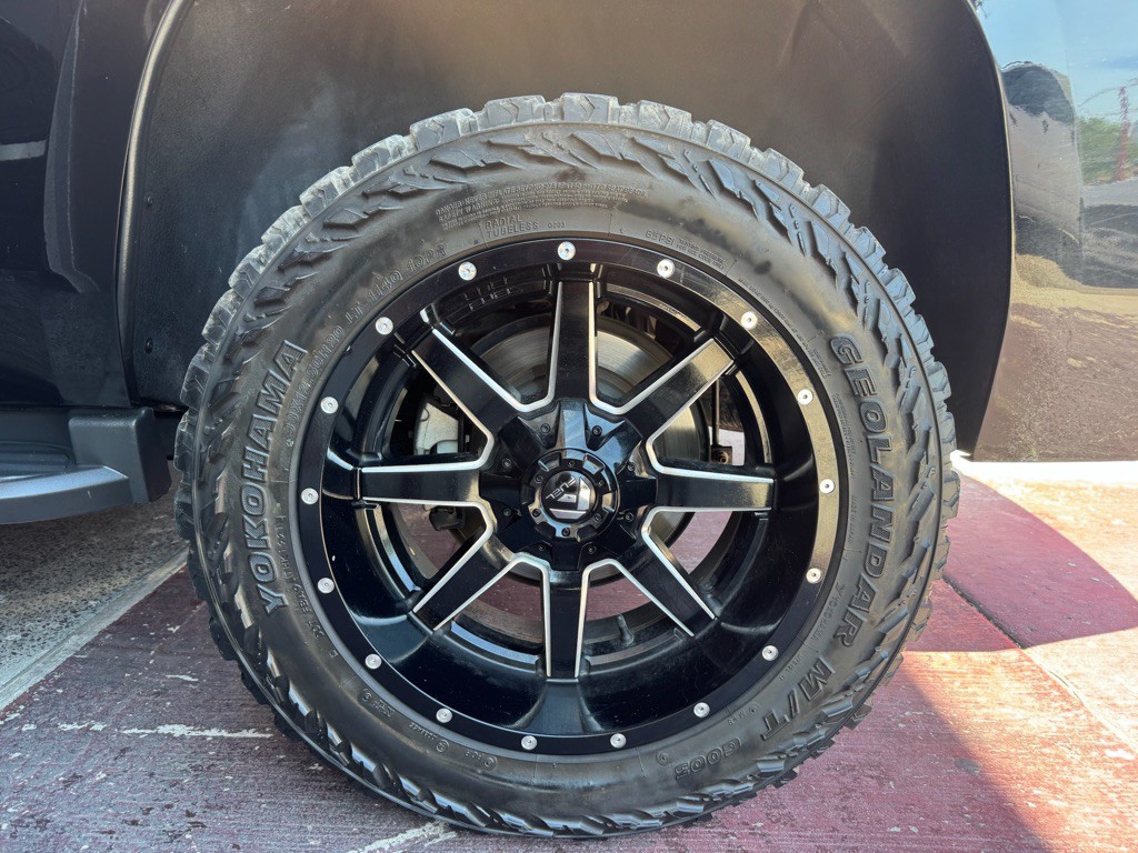 2019 Chevrolet Tahoe Image 18