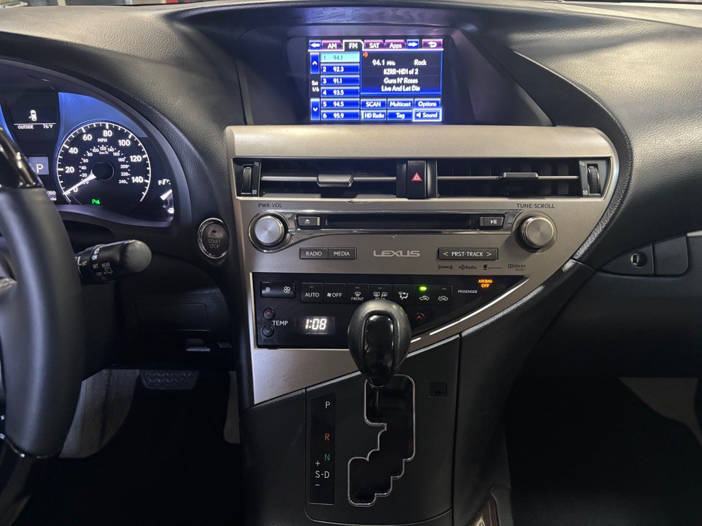 2015 Lexus RX Image 15