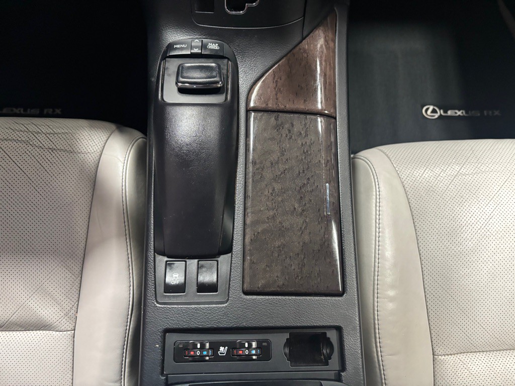 2015 Lexus RX Image 17