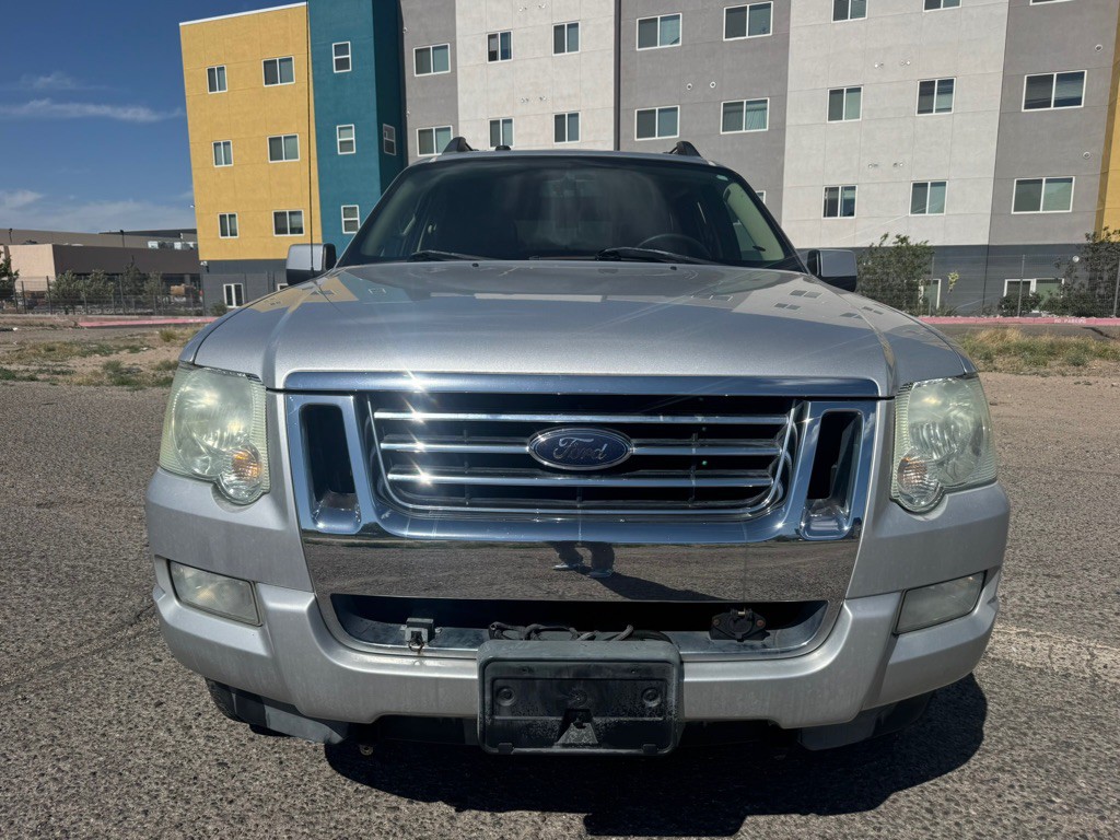 2010 Ford Explorer Image 4