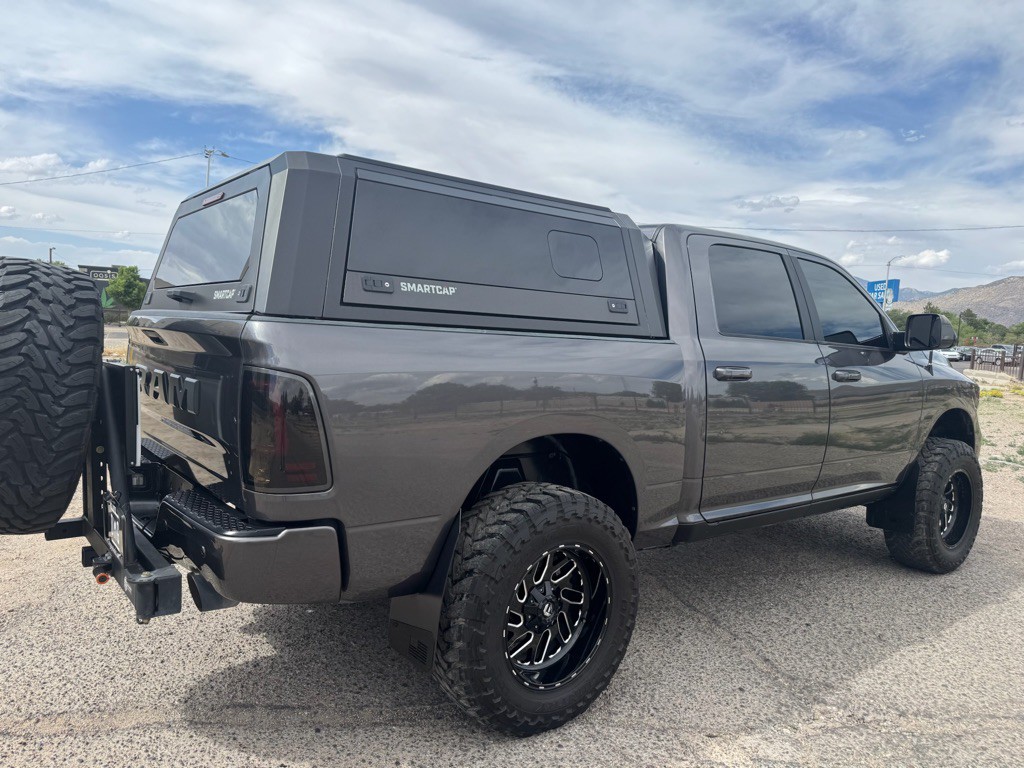 2017 RAM 1500 Image 3