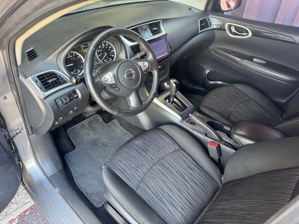 2019 Nissan Sentra Image 9