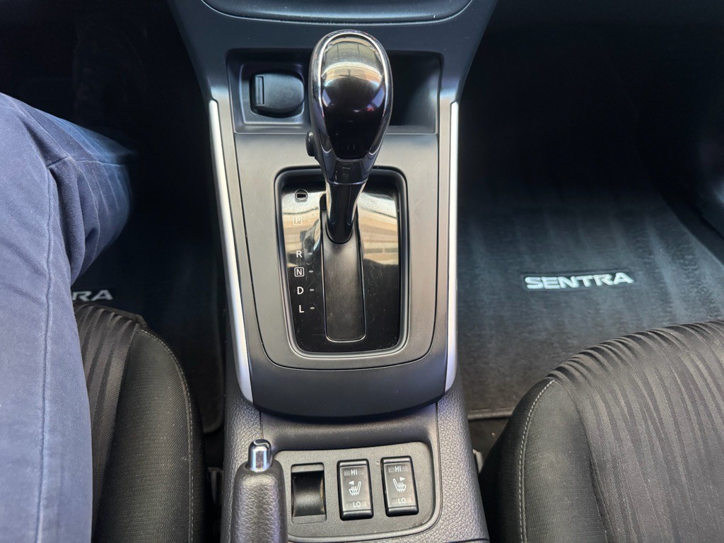 2019 Nissan Sentra Image 15