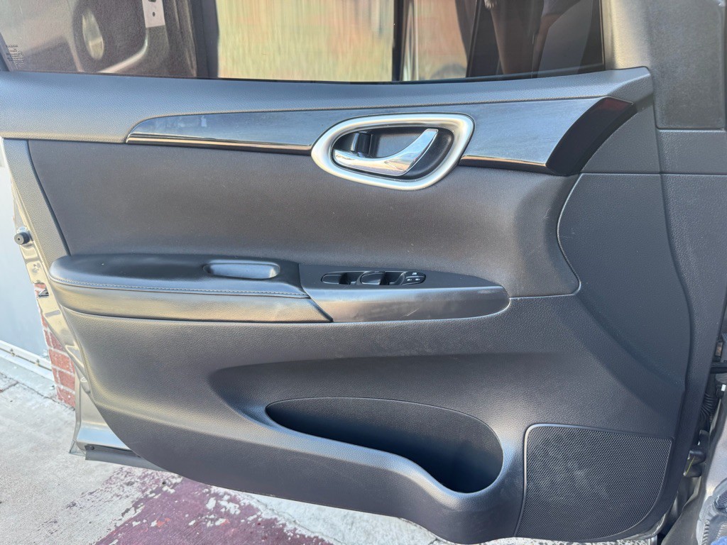 2019 Nissan Sentra Image 17