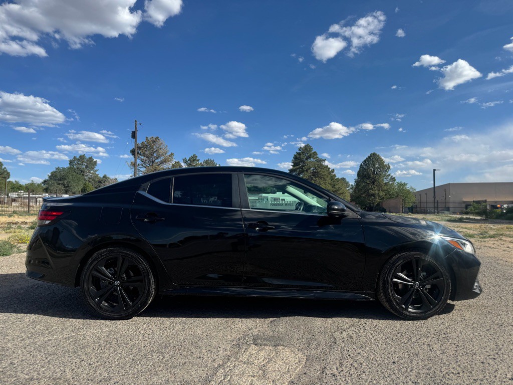 2020 Nissan Sentra Image 2