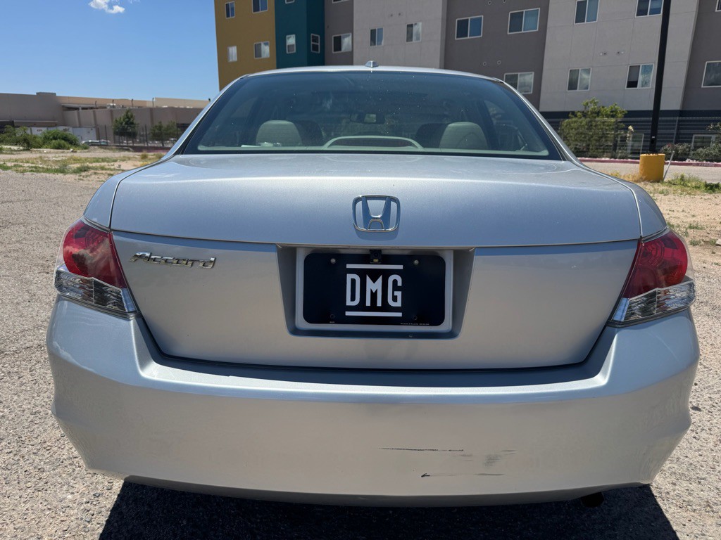 2009 Honda Accord Image 8